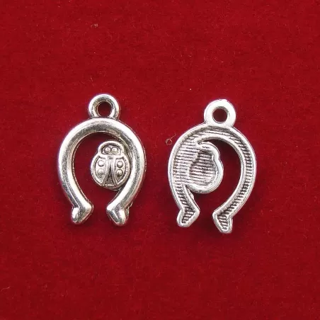 Charm mărțișor metal potcoavă 17mm