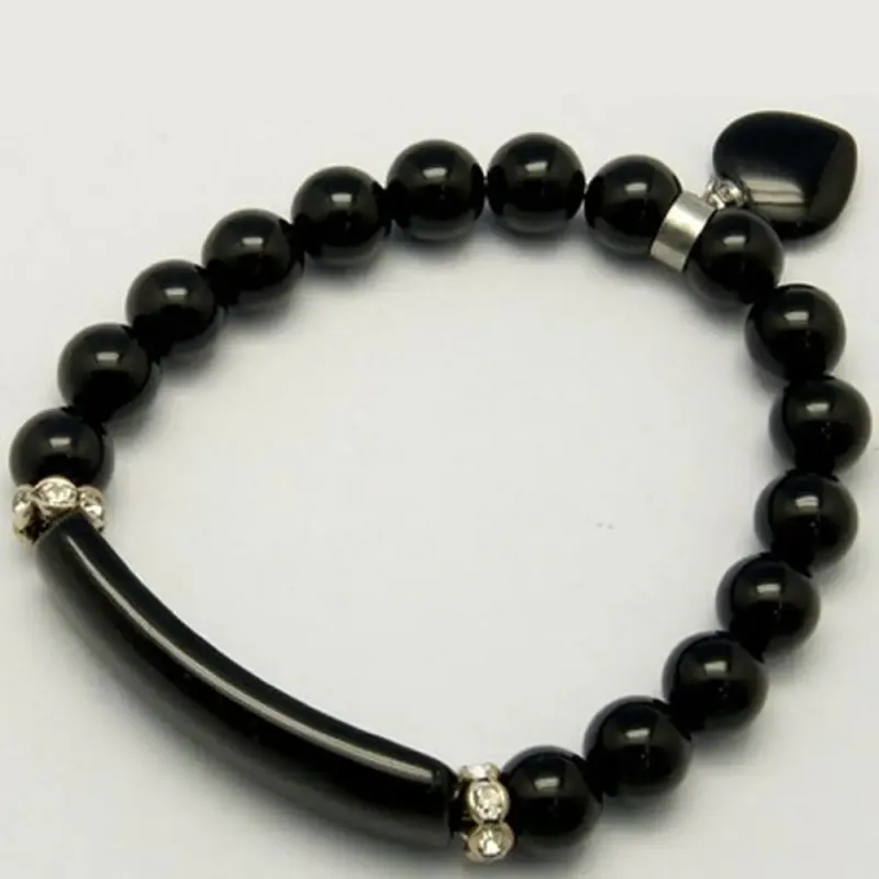 Brățară din onix negru, cu inimioară, 8 mm